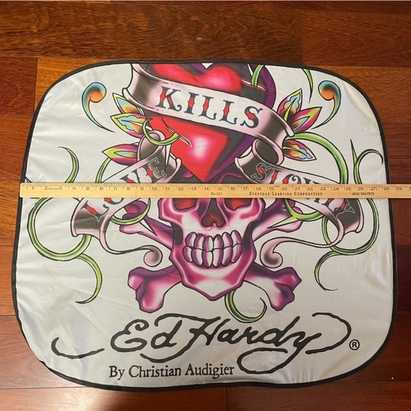 Ed Hardy Love Kills Slowly Car Shade Sunshade Window Sun Visor Cover 25x28 - Picture 10 of 11